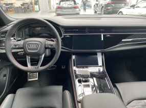 Audi RS Q8 2025