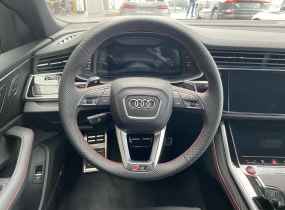 Audi RS Q8 2025