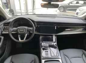 Audi Q8 2025