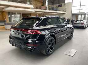 Audi RS Q8 2025