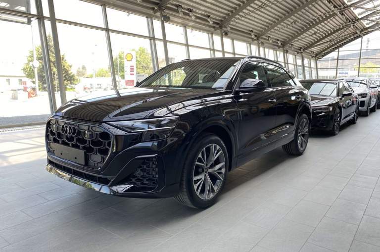 Audi SQ8 2025