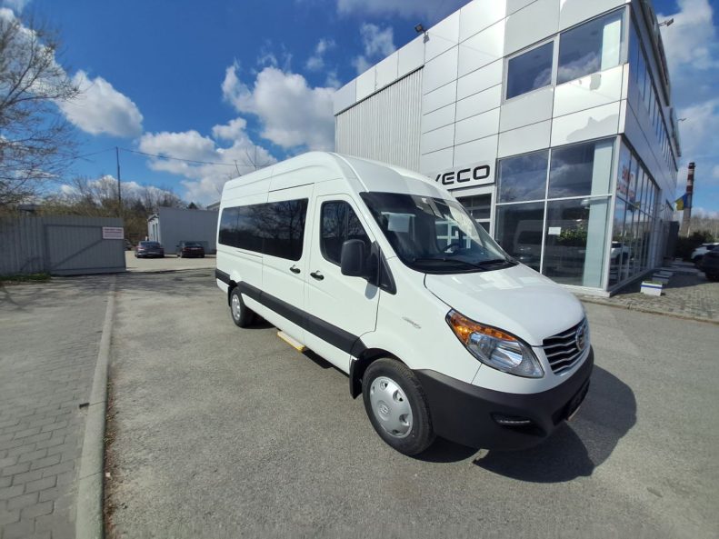 Пасажирський мікроавтобус JAC SUNRAY