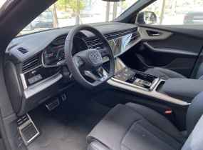 Audi SQ8 2025