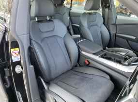 Audi SQ8 2025