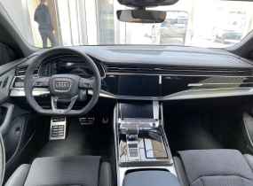 Audi SQ8 2025