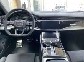 Audi SQ8 2025