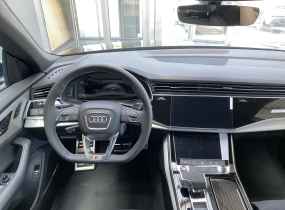 Audi SQ8 2025