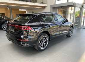 Audi SQ8 2025