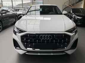 Audi Q8 2025
