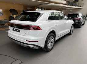 Audi Q8 2025