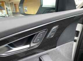 Audi Q8 2025