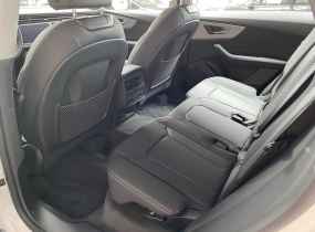 Audi Q8 2025