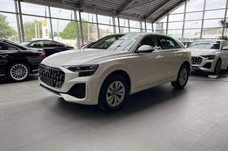 Audi Q8 2025
