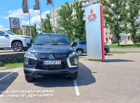 MITSUBISHI Pajero Sport 2.4 TD AT Ultimat
