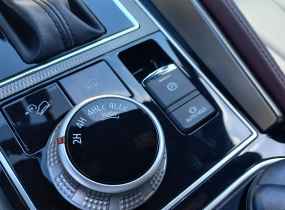 MITSUBISHI Pajero Sport 2.4 TD AT Ultimat