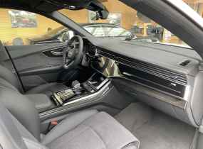 Audi Q8 2025