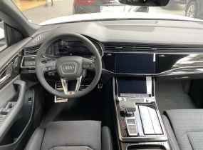 Audi Q8 2025