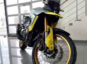 Suzuki V-Strom 800 DE