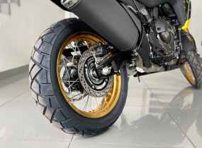 Suzuki V-Strom 800 DE