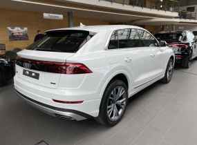 Audi Q8 2025