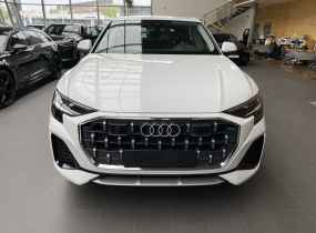 Audi Q8 2025