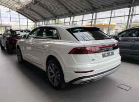 Audi Q8 2025
