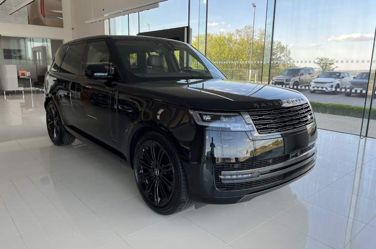 RANGE ROVER