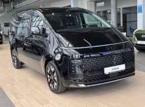 Hyundai Staria 2.2 CRDi 7-Top Bronze 8AT 4WD
