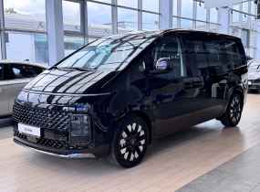 Hyundai Staria 2.2 CRDi 7-Top Bronze 8AT 4WD