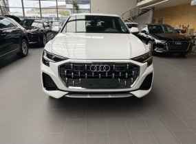 Audi Q8 2025