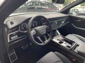 Audi Q8 2025