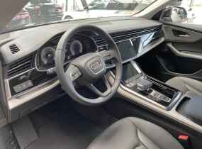 Audi Q8 2025