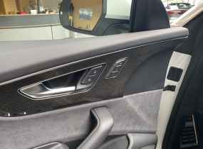 Audi Q8 2025