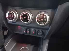 MITSUBISHI ASX 1.6 MT Invite