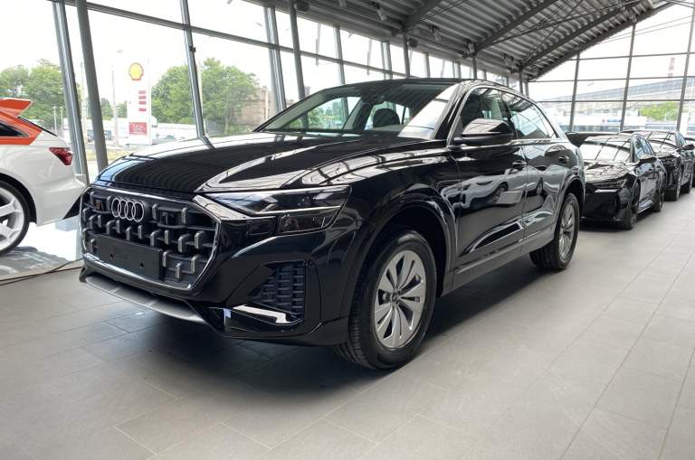 Audi Q8 2025