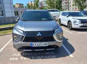 MITSUBISHI Eclipse Cross 2.0 CVT Intense