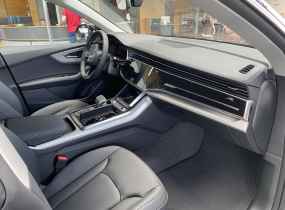 Audi Q8 2025