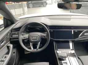 Audi Q8 2025