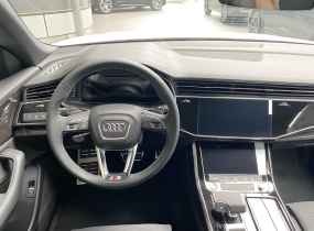 Audi Q8 2025