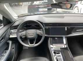 Audi Q8 2025