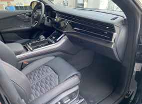Audi RS Q8 2025