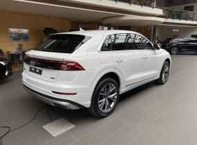 Audi Q8 2025