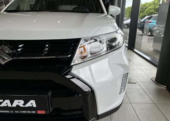 Suzuki Vitara 1.4T 2WD M/T GL
