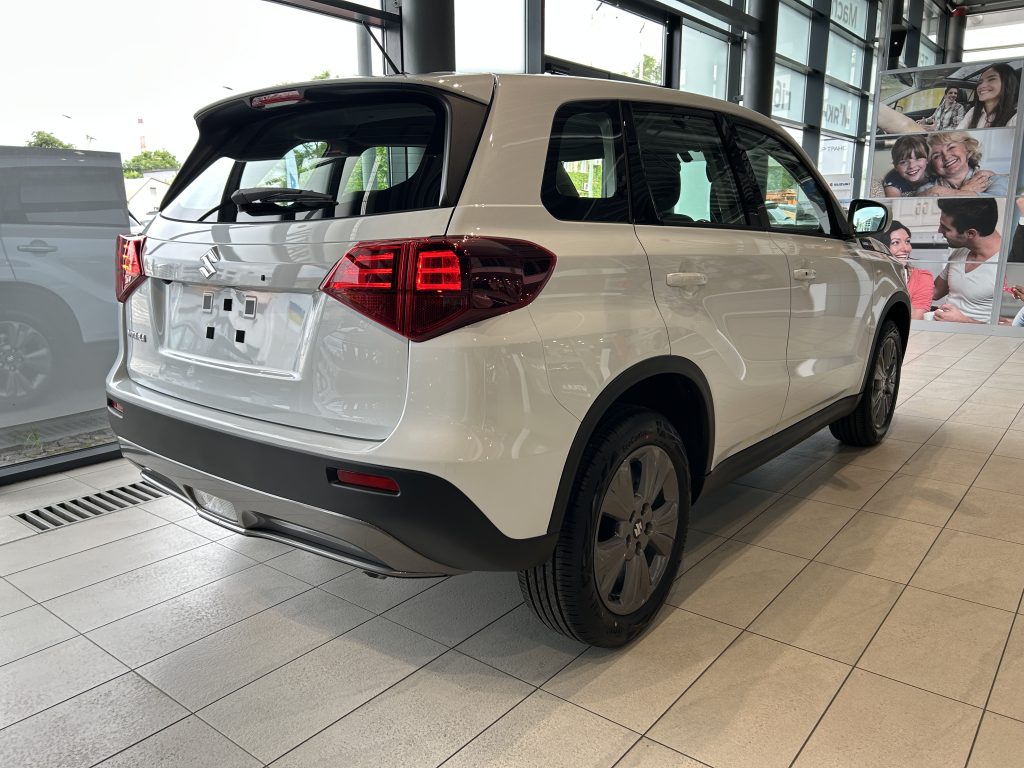 Suzuki Vitara 1.4T 2WD M/T GL