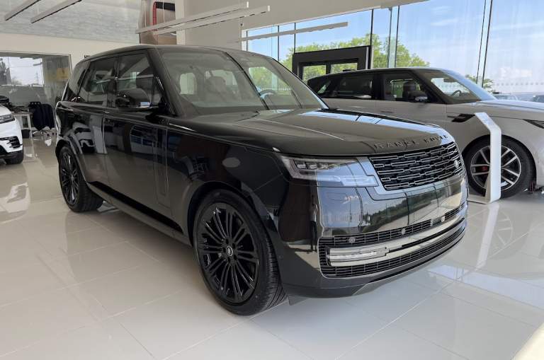 RANGE ROVER