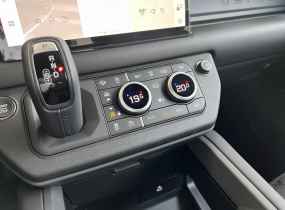 DEFENDER