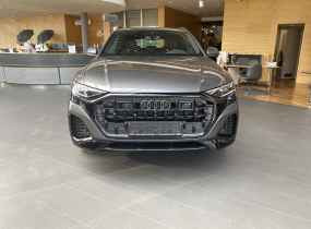 Audi Q8 2025