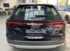 Audi Q8 2025
