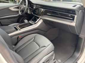 Audi Q8 2025