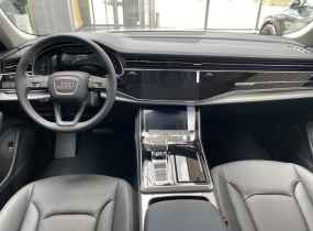 Audi Q8 2025